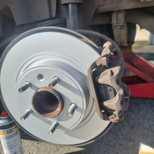 Richards Recoveries and Repairs - Mobile mechanic break disk replacement