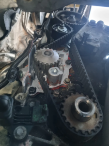 Richards Recoveries and Repairs - Mobile mechanic timing belt replacement